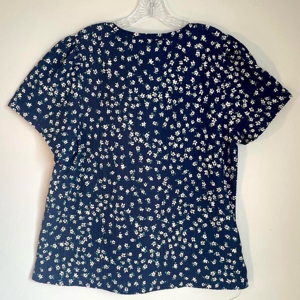 🌼 LOFT Navy Floral Button Front Blouse | Size XL - Picture 2 of 6